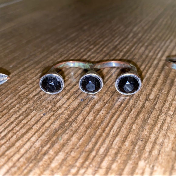 Bundle of 3 Two-Finger Fashion Rings - Picture 6 of 10